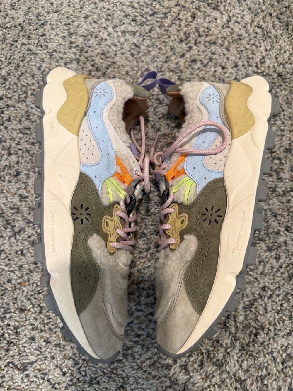 Flower MOUNTAIN Yamano 3 Sneaker (Women) 8.5